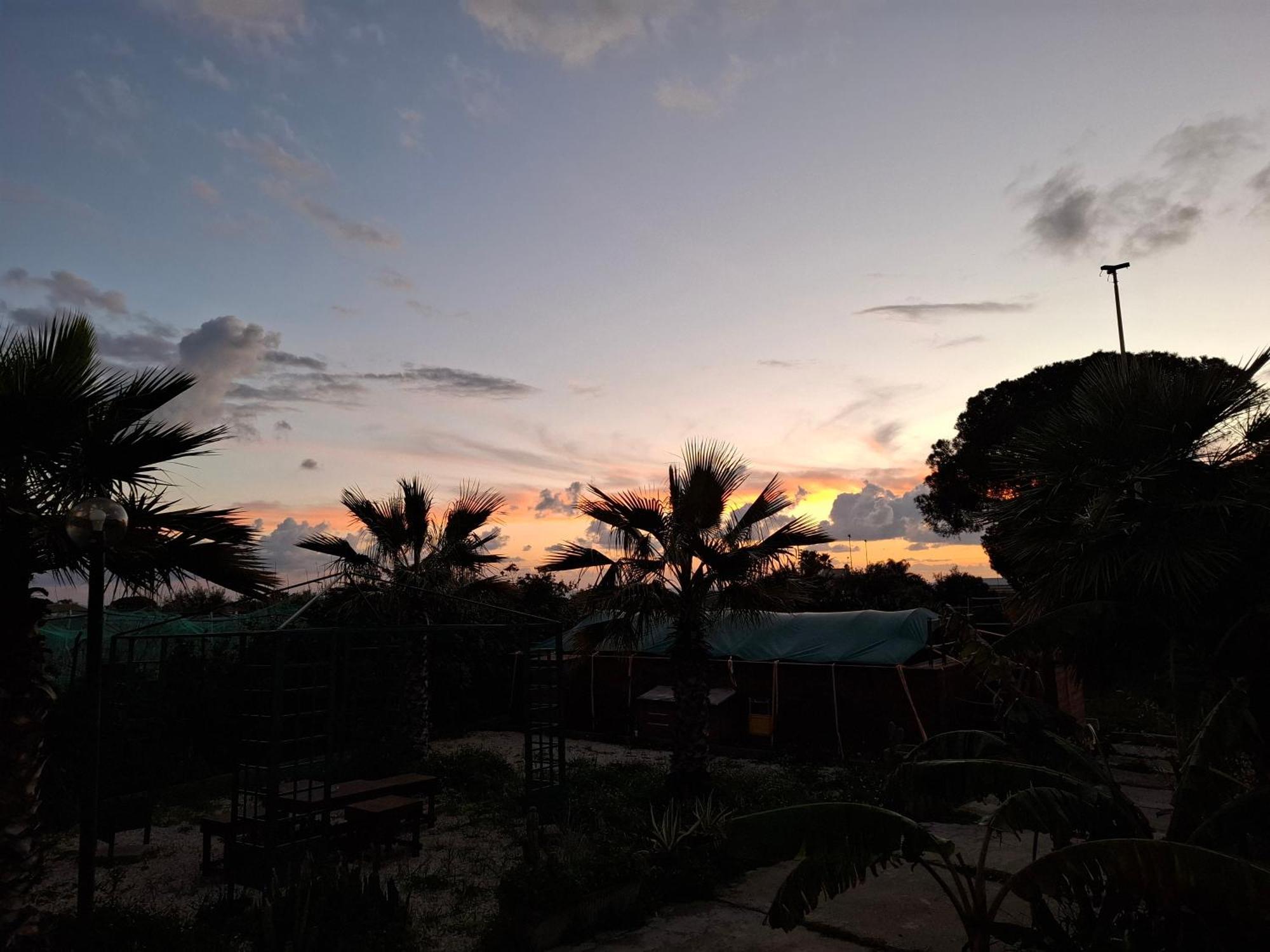 Turtle Island Apartments Santa Croce Camerina Ngoại thất bức ảnh